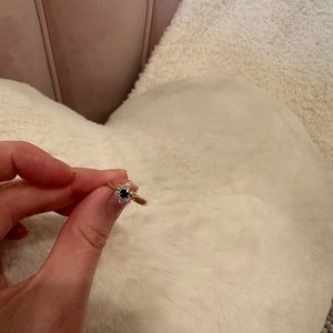 Diamond & Sapphire gold ring